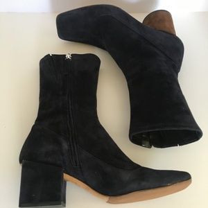 Jacquemus Blue Suede Boots